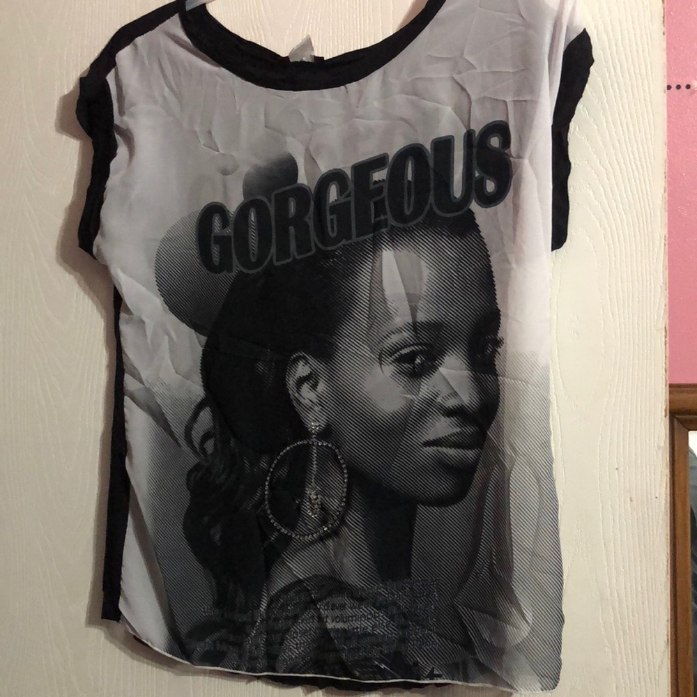 LOOSE SHORT SLEEVE SHIRT